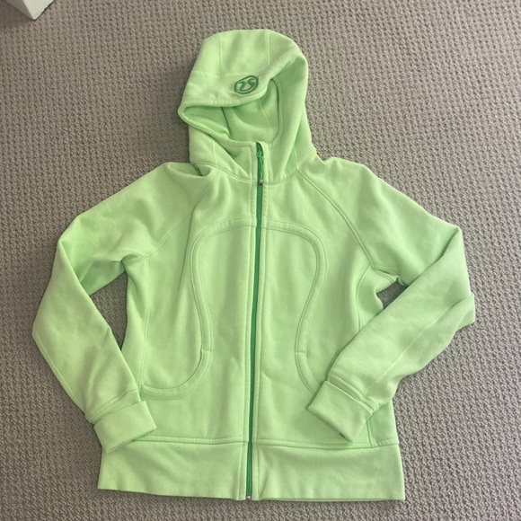 lululemon athletica Tops - Women’s lululemon green thick hoodie